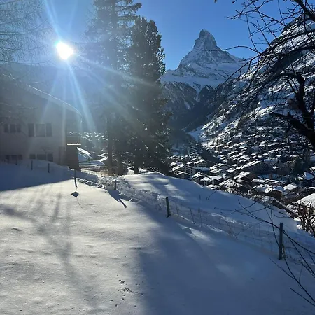 Suleika Zermatt Villa
